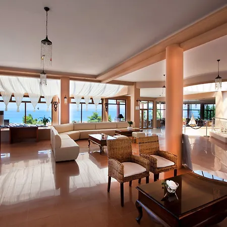 Alia Palace - Adults Only 16+ Otel 5*