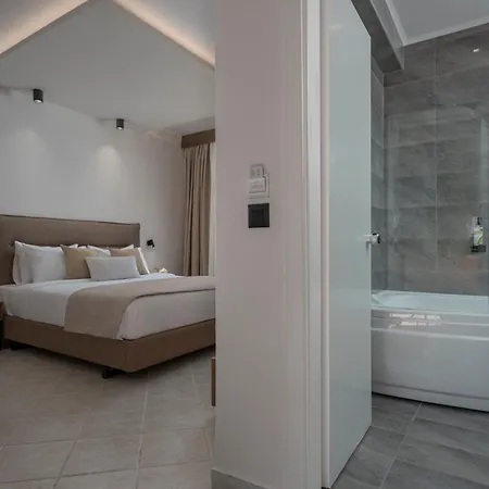 Alia Palace - Adults Only 16+