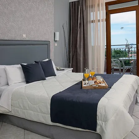 מלון Alia Palace - Adults Only 16+