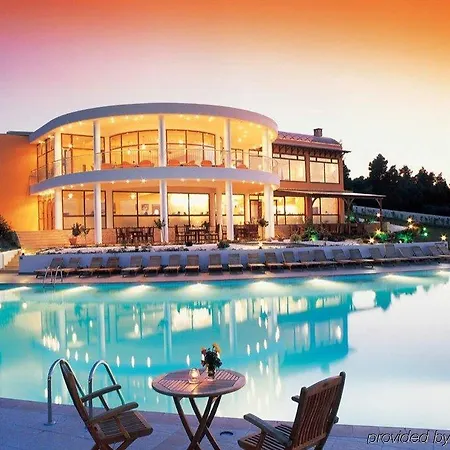 Alia Palace - Adults Only 16+