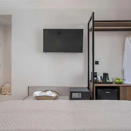 Alia Palace - Adults Only 16+ 5*