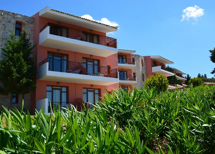 Alia Palace - Adults Only 16+